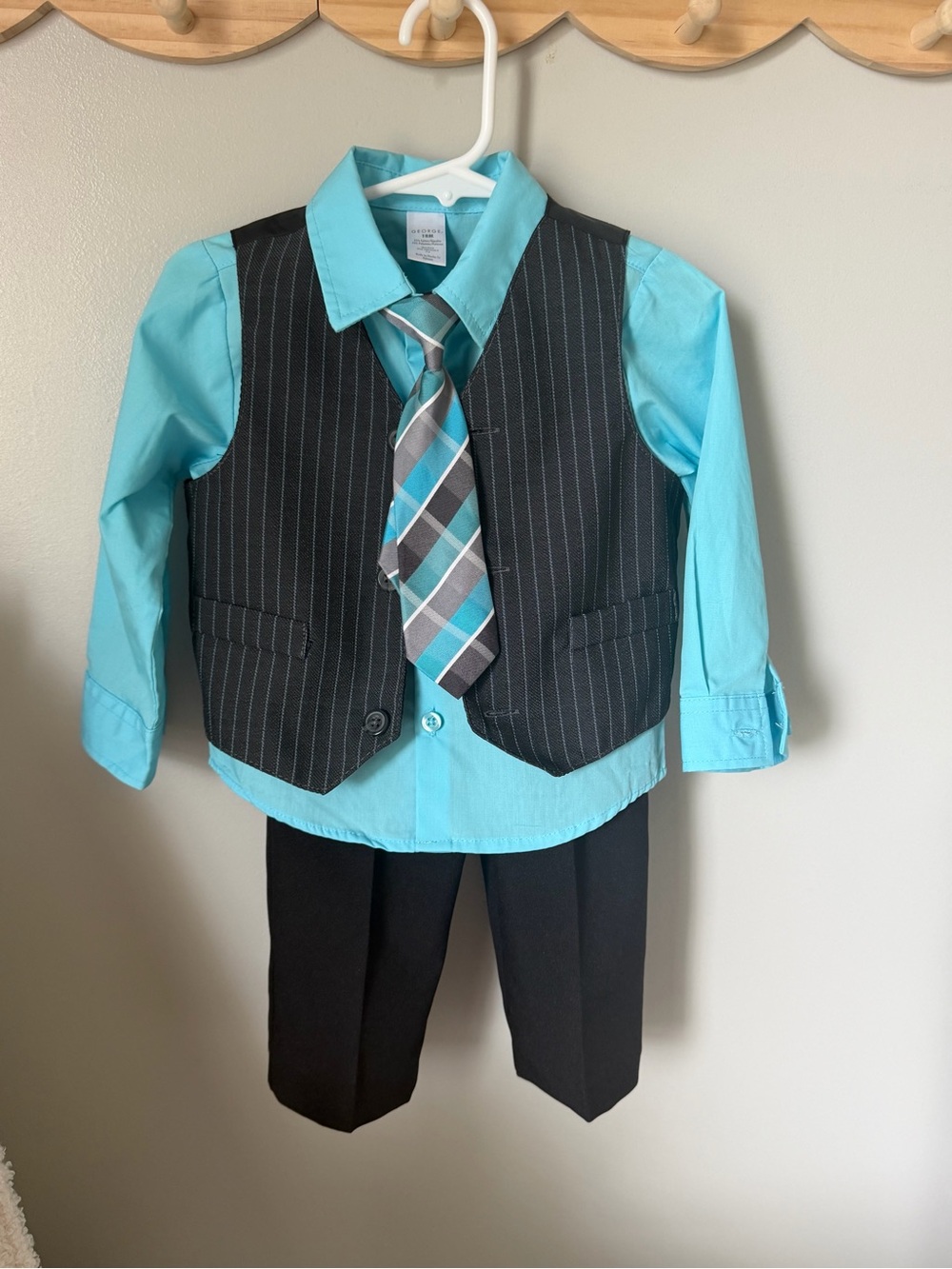 George Teal 18M 4-Piece Toddler Suit Set